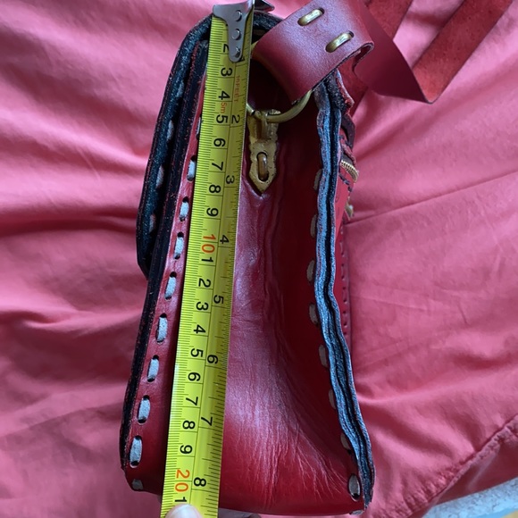 Crossbody red leather bag - Picture 15 of 16